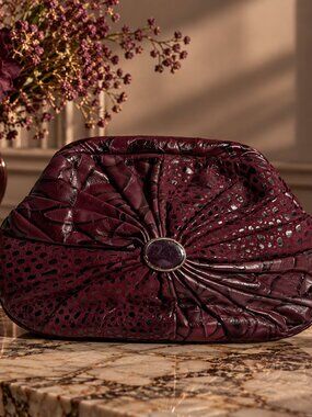 Vintage Mimo Sacs Burgundy Genuine Leather Crossbody Shoulder Bag Made in Canada